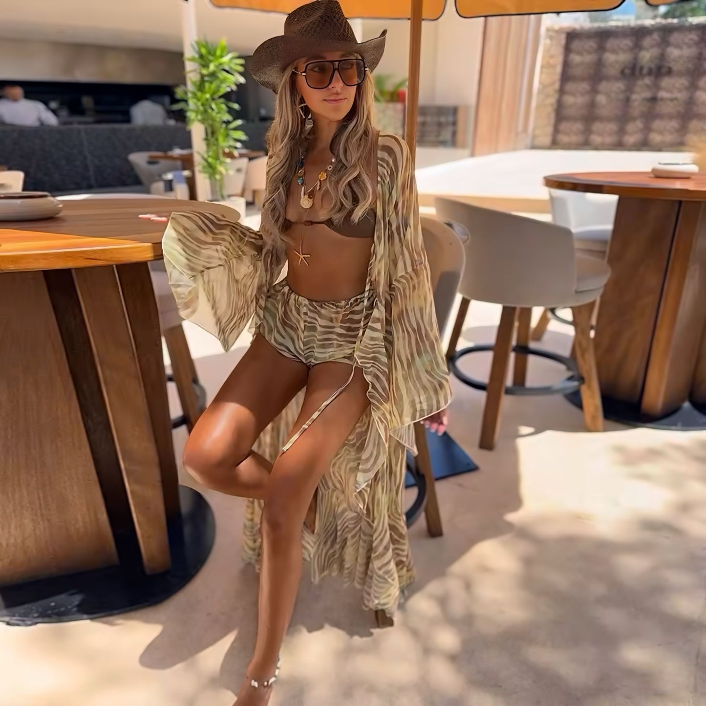 Zhia Glow 3-Piece Set